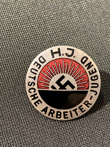 Saksa rinnamärk ,,HJ Deutsche arbeiter-jugend,, (1 foto / 2)
