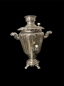 Nõukogude samovar, puuküttega. 1980. aasta