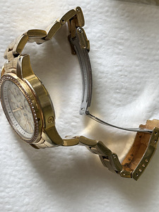 Часы invicta (1 фото из 5)