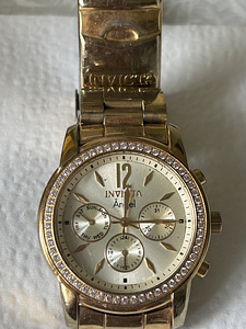 Часы invicta (4 фото из 5)