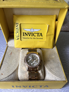 Часы invicta (5 фото из 5)