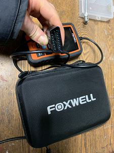 OBD-сканер FOXWELL (3 фото из 3)
