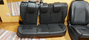 Ford Fiesta tagumine nahkiste (2 foto / 2)