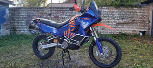 KTM 990 Adventure S (3 foto / 3)
