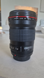 Canon 135mm f2 USM L (1 foto / 2)