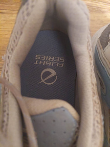 Tossud The North Face 35,5 / 22 cm (5 foto / 5)