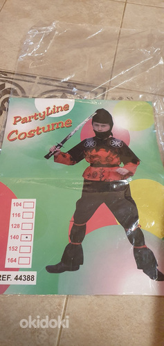 Laste ninja kostüüm.