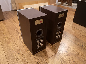 Dali Ikon2 mk1 (3 фото из 3)
