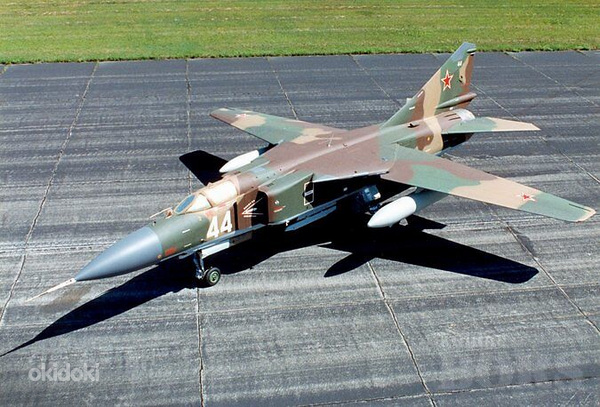 MIG 23 PILOODIKABIINI LUUK
