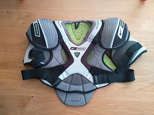 Jäähoki vanaaegne rinnakaitse Nike Bauer (1 foto / 2)