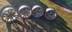 Volvo valuvejed r 19 (1 foto / 6)