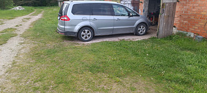 Ford galaxy 2011 (3 foto / 6)