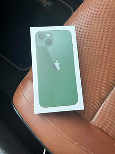 iPhone 13 128gb green (1 foto / 2)