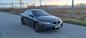 Honda Accord 2.0 114kW (3 foto / 10)