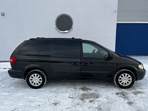 Chrysler Grand Voyager 2.8 110kW (3 foto / 13)