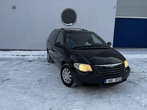 Chrysler Grand Voyager 2.8 110kW (6 foto / 13)