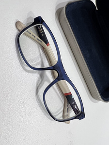 Prillid Tommy Hilfiger (-3,00) (4 foto / 4)