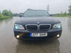 BMW 730D 2007 (6 foto / 13)