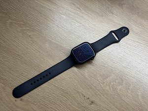 Apple Watch Series 10 GPS 46mm (Jet Black) - 94% battery (2 foto / 7)