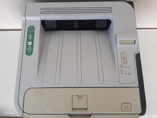 Принтер HP LaserJet P2050 (фото #2)