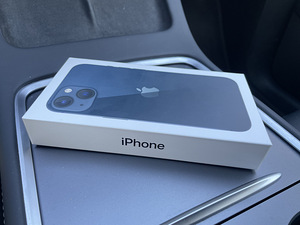 Uus iPhone 13 black 128gb (1 foto / 3)
