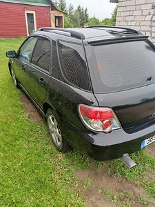M/V: 2006a Subaru Impreza (4 foto / 7)