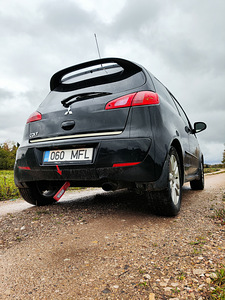 Mitsubishi Colt CZT (beebi evo) (1 foto / 8)