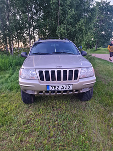 Jeep Grand Cherokee (6 foto / 6)