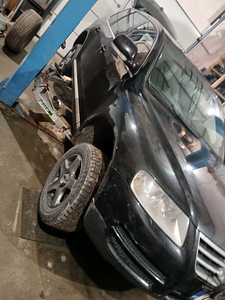 Vw touareg (3 фото из 5)