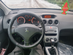 Peugeot 307 (1 фото из 6)