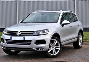 Volkswagen Touareg Full Highline Individual (13 foto / 13)