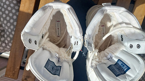 Talve sapad Tommy Hilfiger (2 foto / 3)