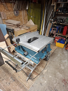 Saepink Makita 2704 koos raamiga (2 foto / 2)