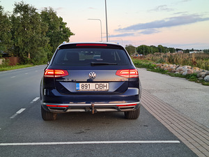 Volkswagen Passat Alltrack (3 foto / 8)