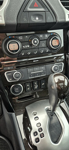 Renault Koleos Luxe Privilege 2.0 dCi 127kw (4 foto / 5)