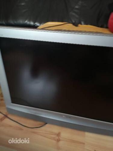 LCD телевизоры 32 и 42 дюйма (фото #4)