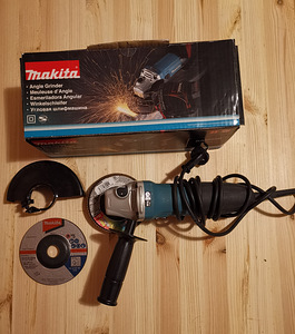 Дисковый резак Makita GA5030R (1 фото из 3)