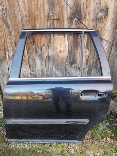 Volvo XC90 Mk1 vasakpoolsed uksed (31385356, 31385358)
