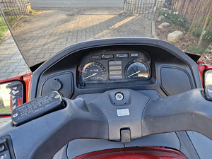 Honda PC 800 (5 фото из 6)