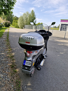 Aprilia Scarabeo 500GT (9 foto / 9)