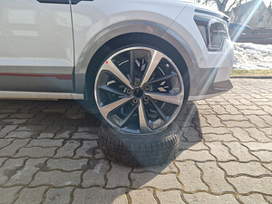 Kia valuveljed 18" uued (2 foto / 4)
