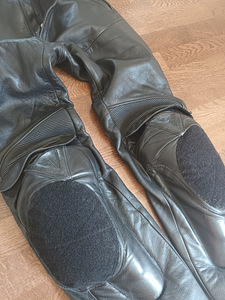 Dainese motopüksid S (2 foto / 5)