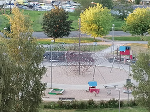 Müüa 3kkv., keskuse lähedal (13 foto / 13)