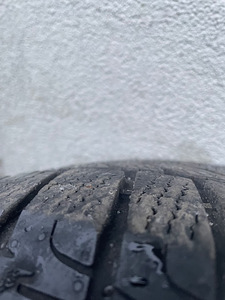 Goodyear UltraGrip Performance 215/55/R18 (8 foto / 8)