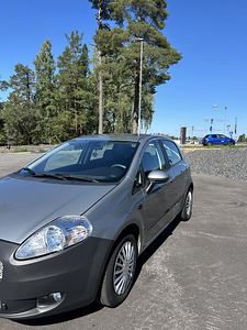 Продается Fiat Punto (2 фото из 7)