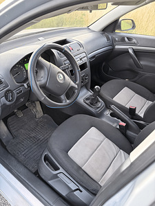 Skoda Octavia (5 foto / 8)