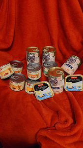 Корм для кошек (1 фото из 8)