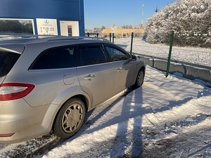 Ford Mondeo (5 фото из 5)