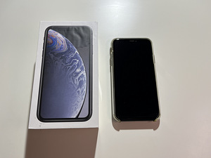 Apple iPhone XR 128Gb Black (2 foto / 4)