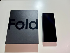 Samsung Galaxy Z Fold 4 512Gb (2 foto / 4)